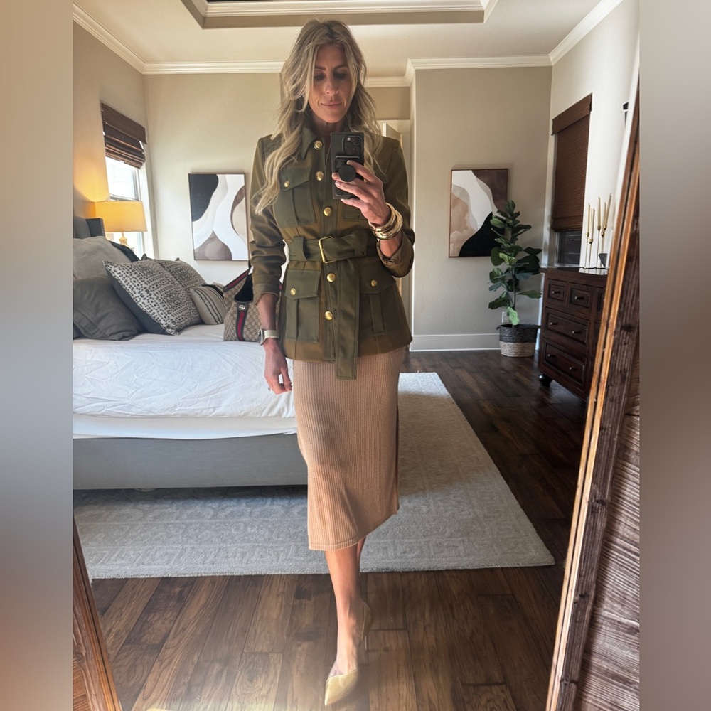 Avec Les Filles Army Green Utility Jacket with Gold Buttons - Picture 4 of 7
